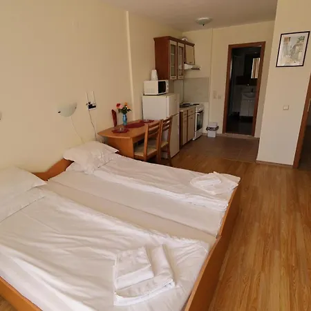 Apartment Crown Club *