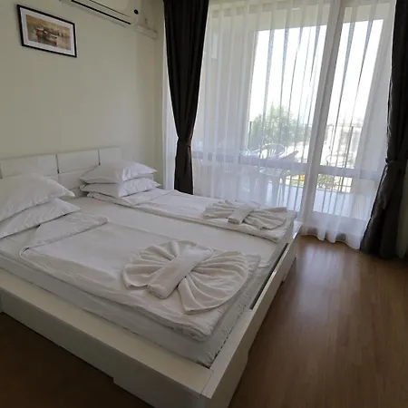 Apartment Crown Club *