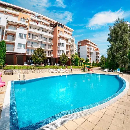 Crown Club Apartment Sveti Vlas