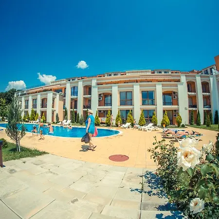 Apartment Crown Club *