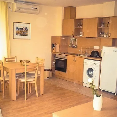 Apartment Crown Club