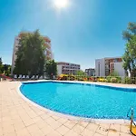Crown Club Apartament