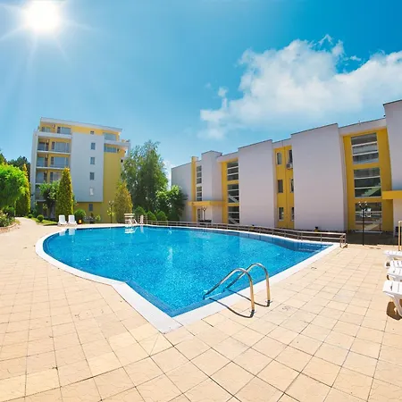 Crown Club Apartment Sveti Vlas