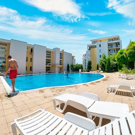 Crown Club * Светий Влас