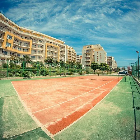Crown Club Apartment