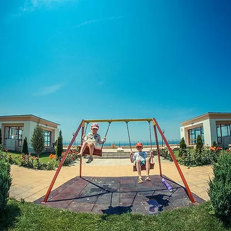 Апартаменти Crown Club