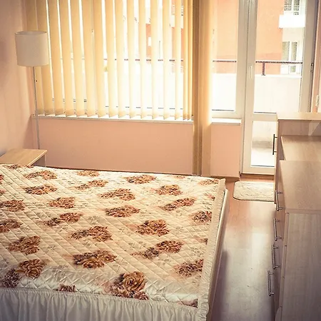 Apartment Crown Club Sveti Vlas