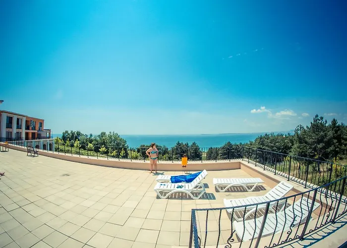 Crown Club Sveti Vlas