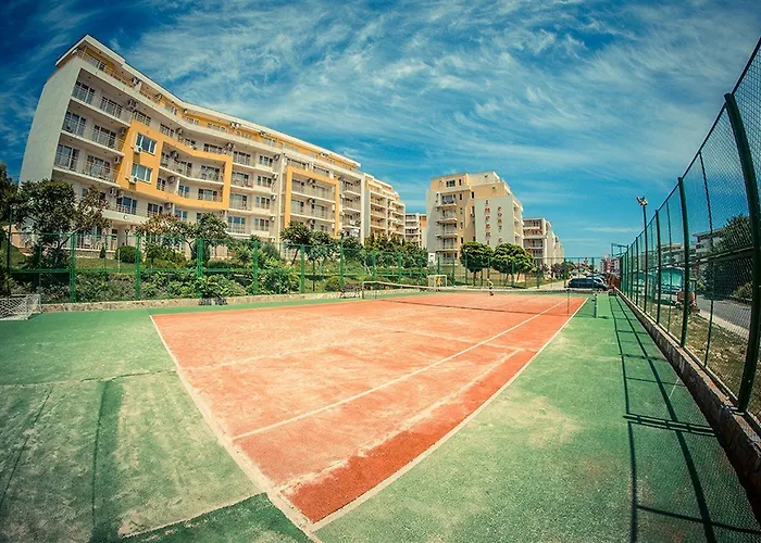 Crown Club Appartement